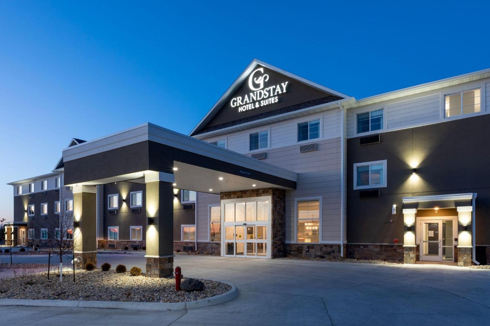 Grandstay Hotel & Suites AlgonaAlgona  Kültér fotó